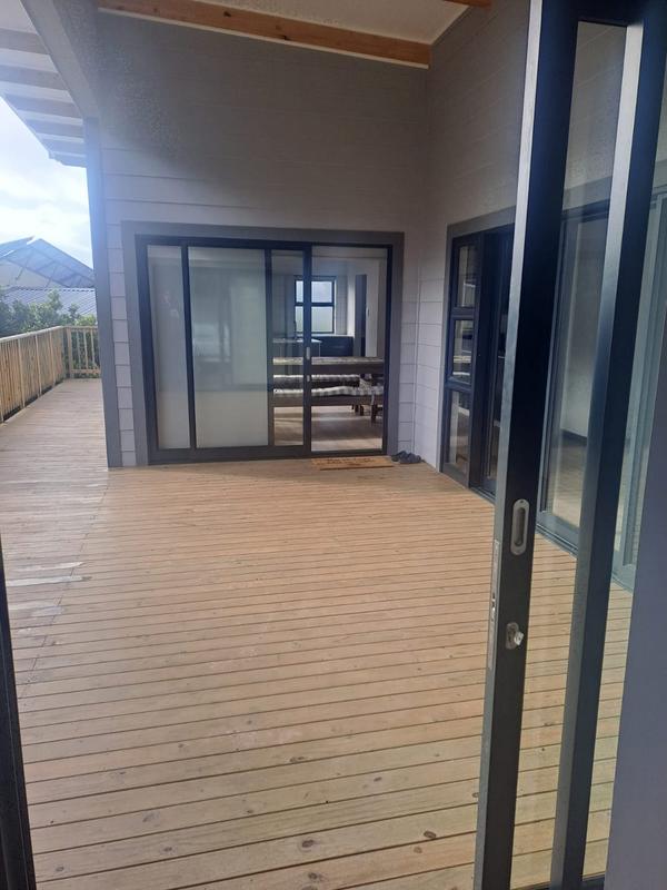 To Let 3 Bedroom Property for Rent in Hersham Western Cape